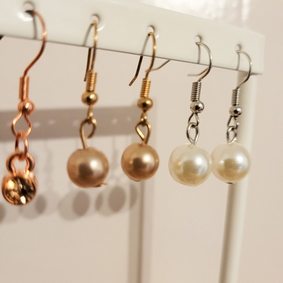 Small Earring Lot - Picture 5 of 5